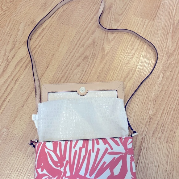 SOLD: Kate Spade Grant Street Sally Peony Palm Crossbody Purse - Picture 11 of 16
